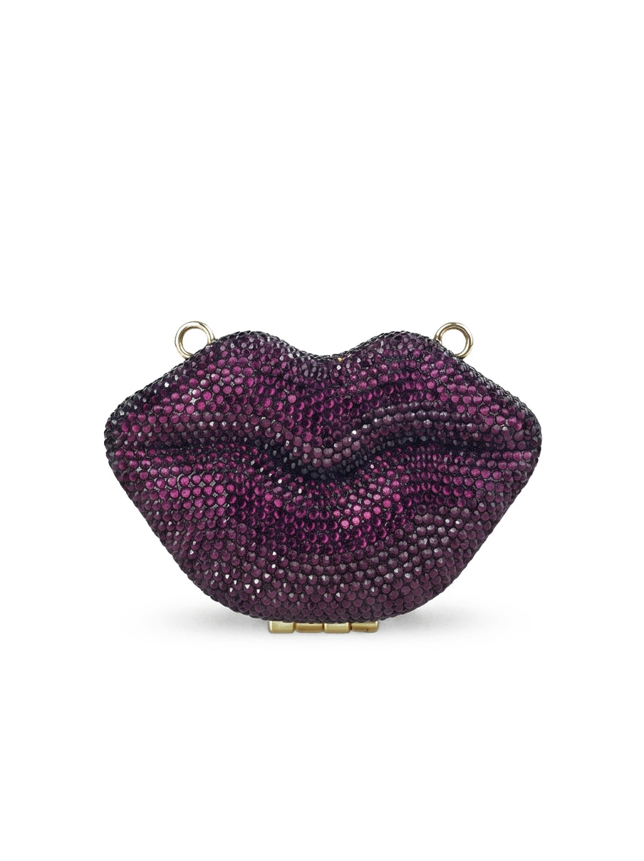 GLIDED KISS